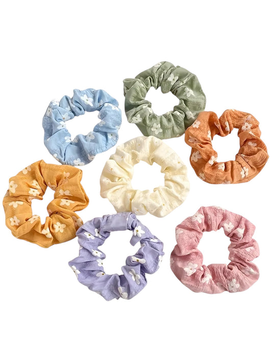 DAISY PRINT SCRUNCHIES