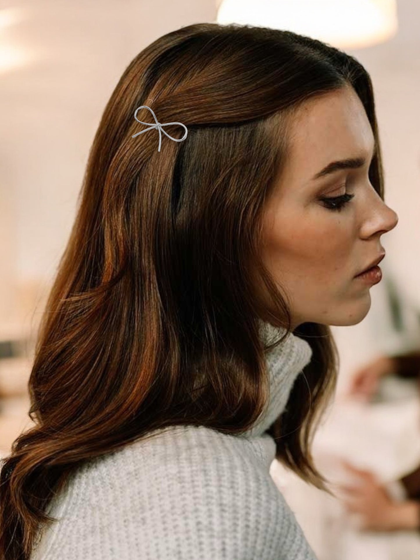 METAL BOW HAIR BARRETTE