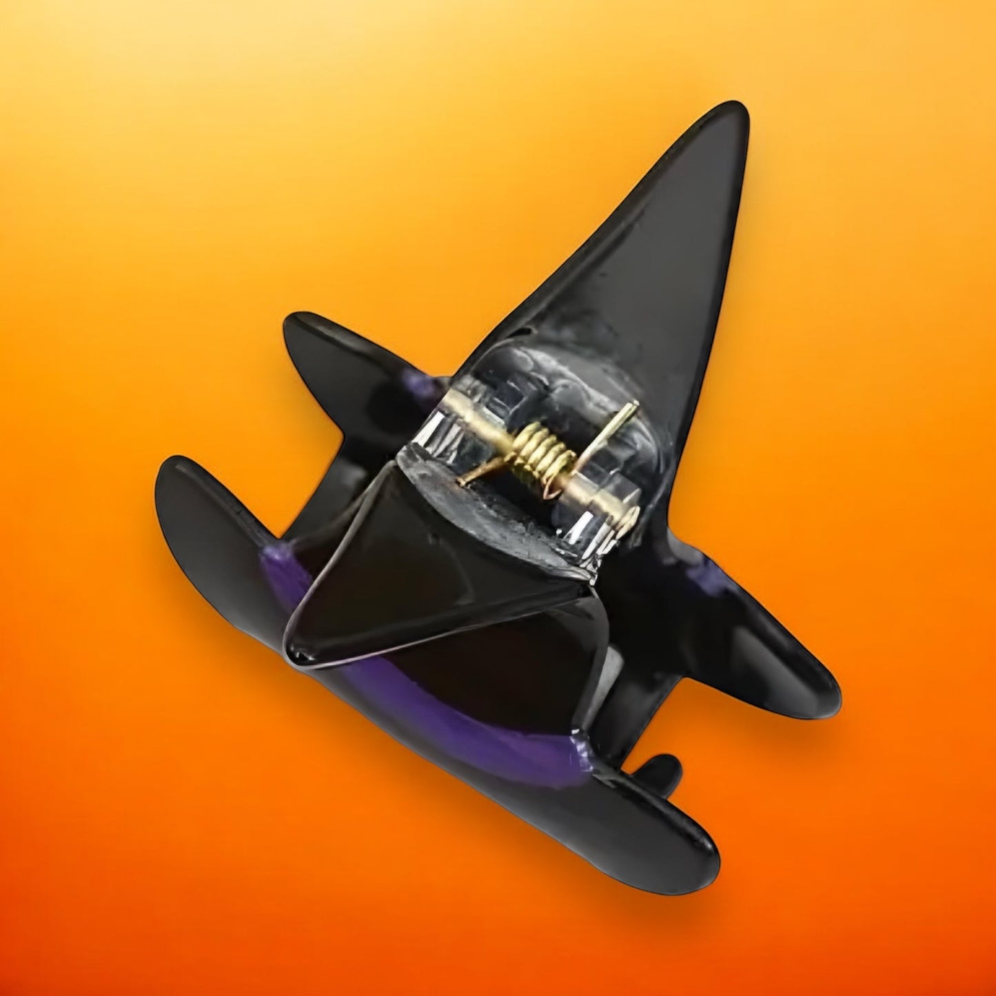 WITCHES HAT ACETATE CLAW CLIP