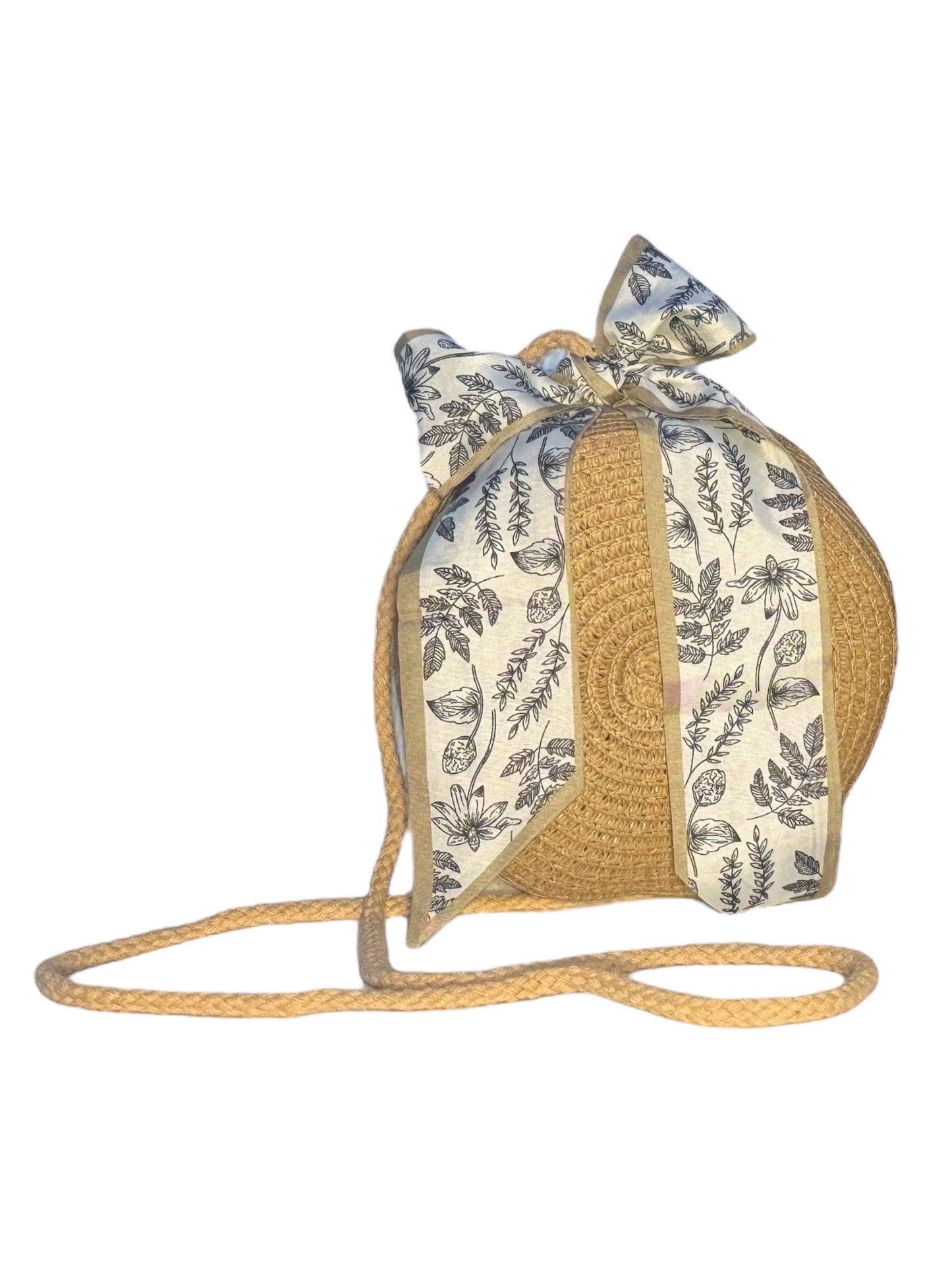 SMALL STRAW CROSSBODY BAG WITH REMOVEABLE BOW