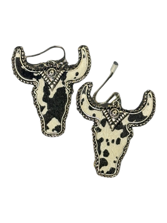 METAL COW PRINT LONGHORN DANGLE EARRINGS