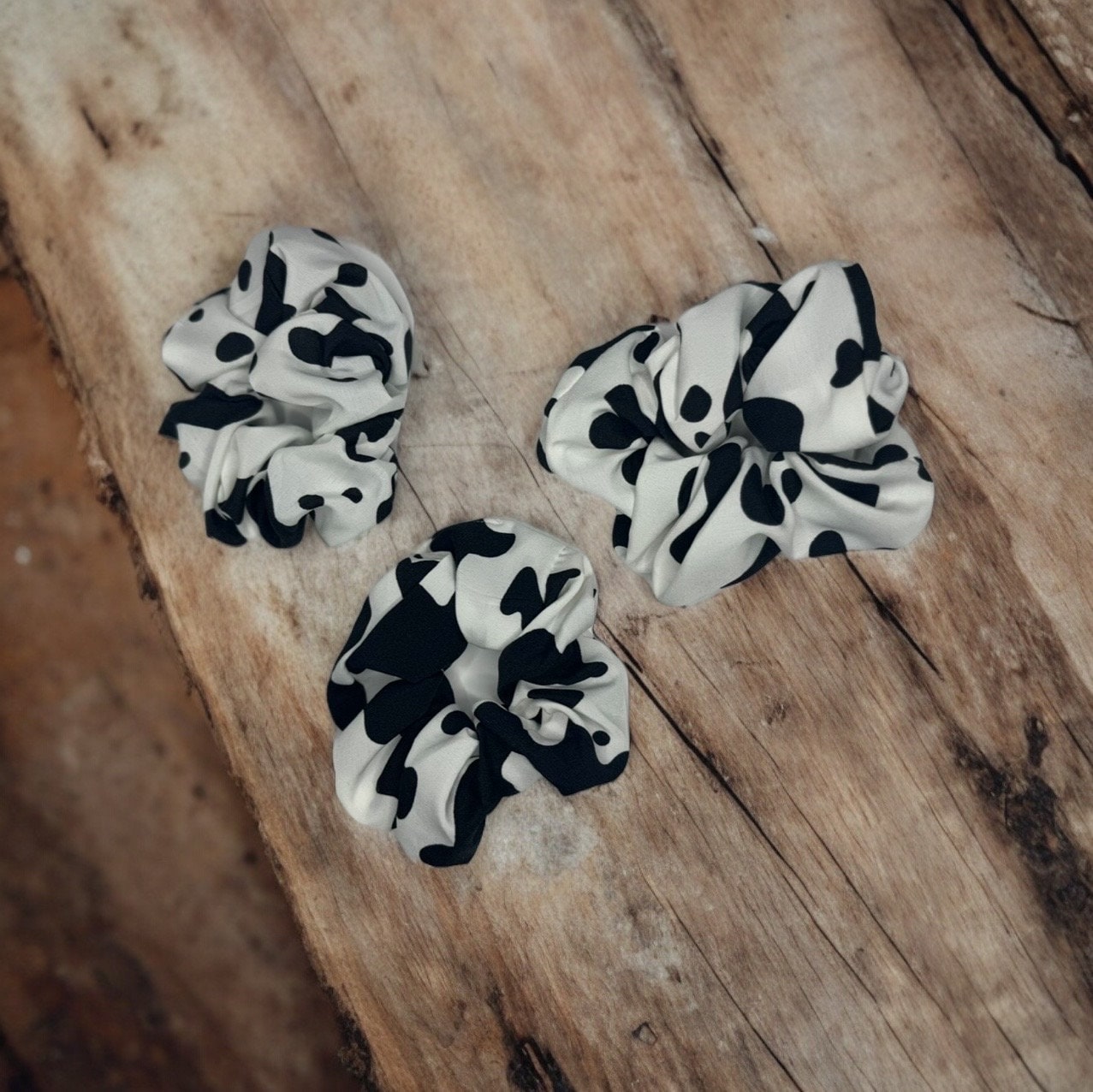 COW PRINT CLAW CLIP SCRUNCHIE DUOS