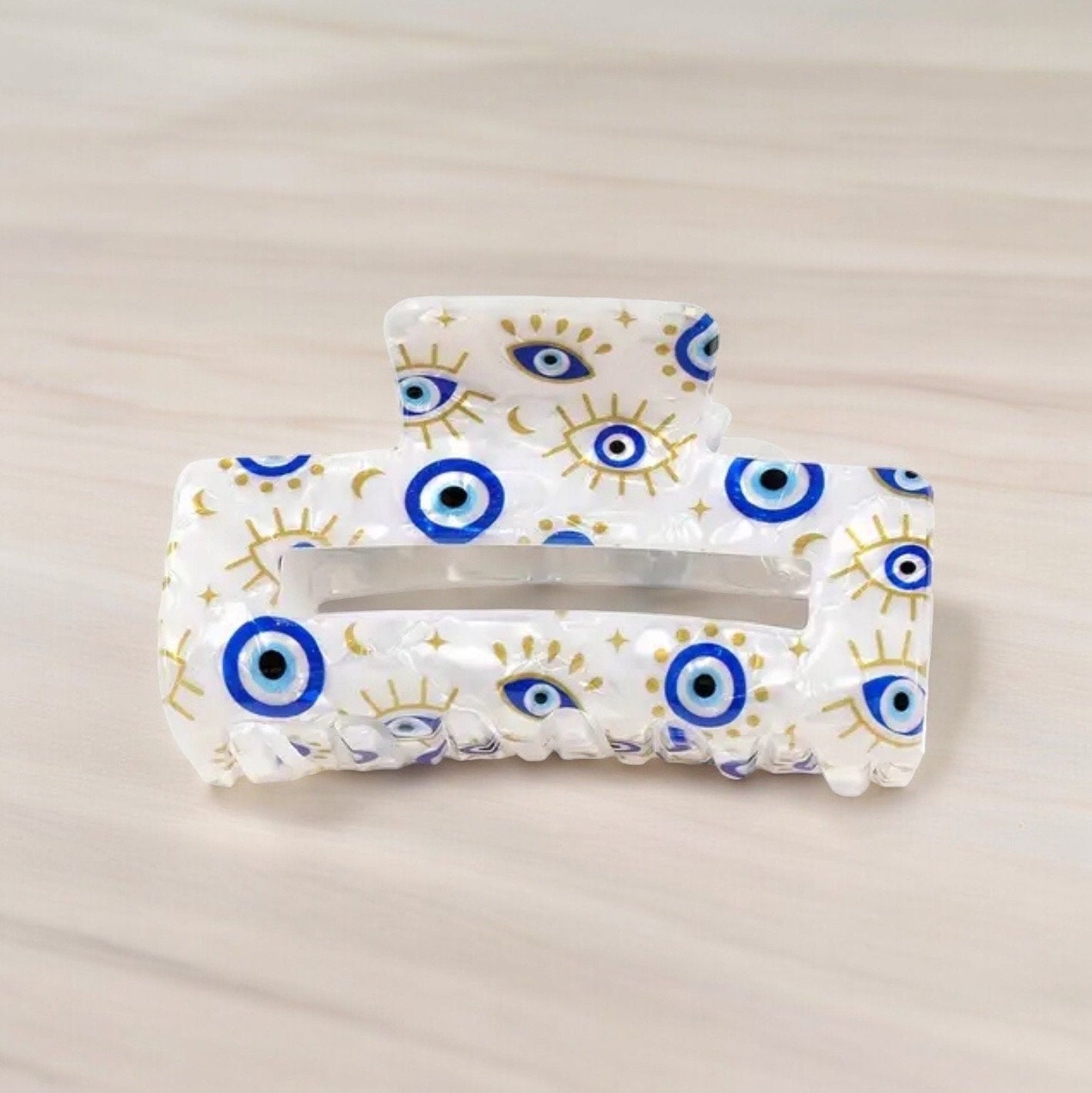 EVIL EYE PRINT PEARLOID CLAW CLIP