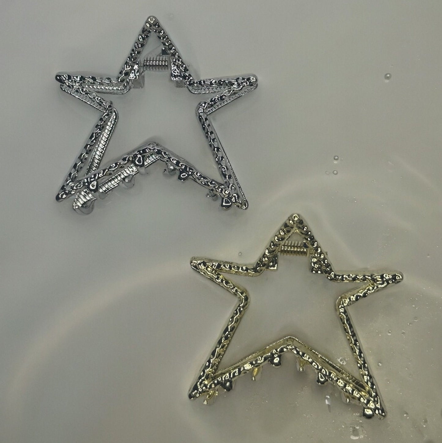 Y2K METAL STAR CLAW CLIPS