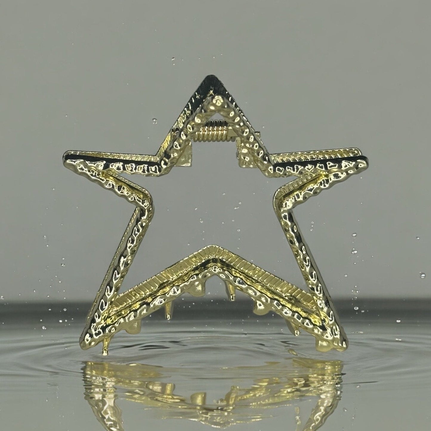 Y2K METAL STAR CLAW CLIPS