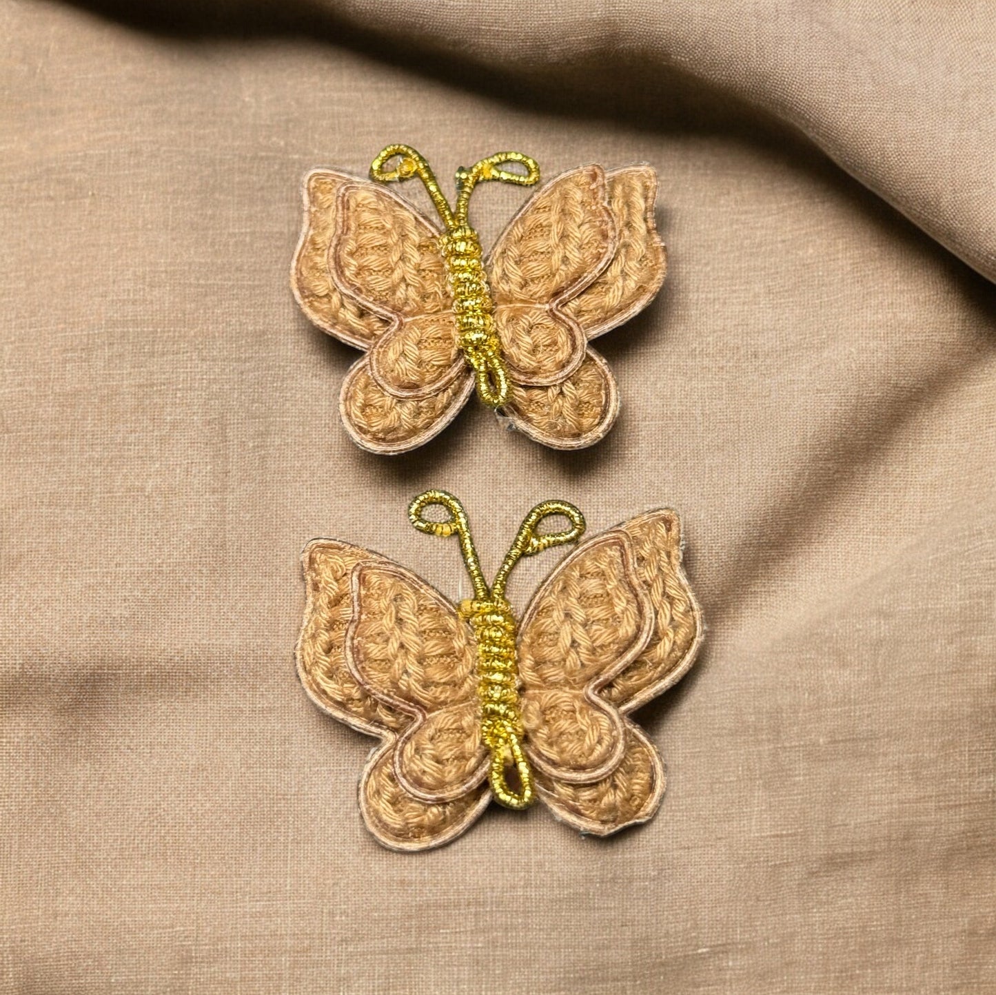 COZY BUTTERFLY HAIR BARRETTES