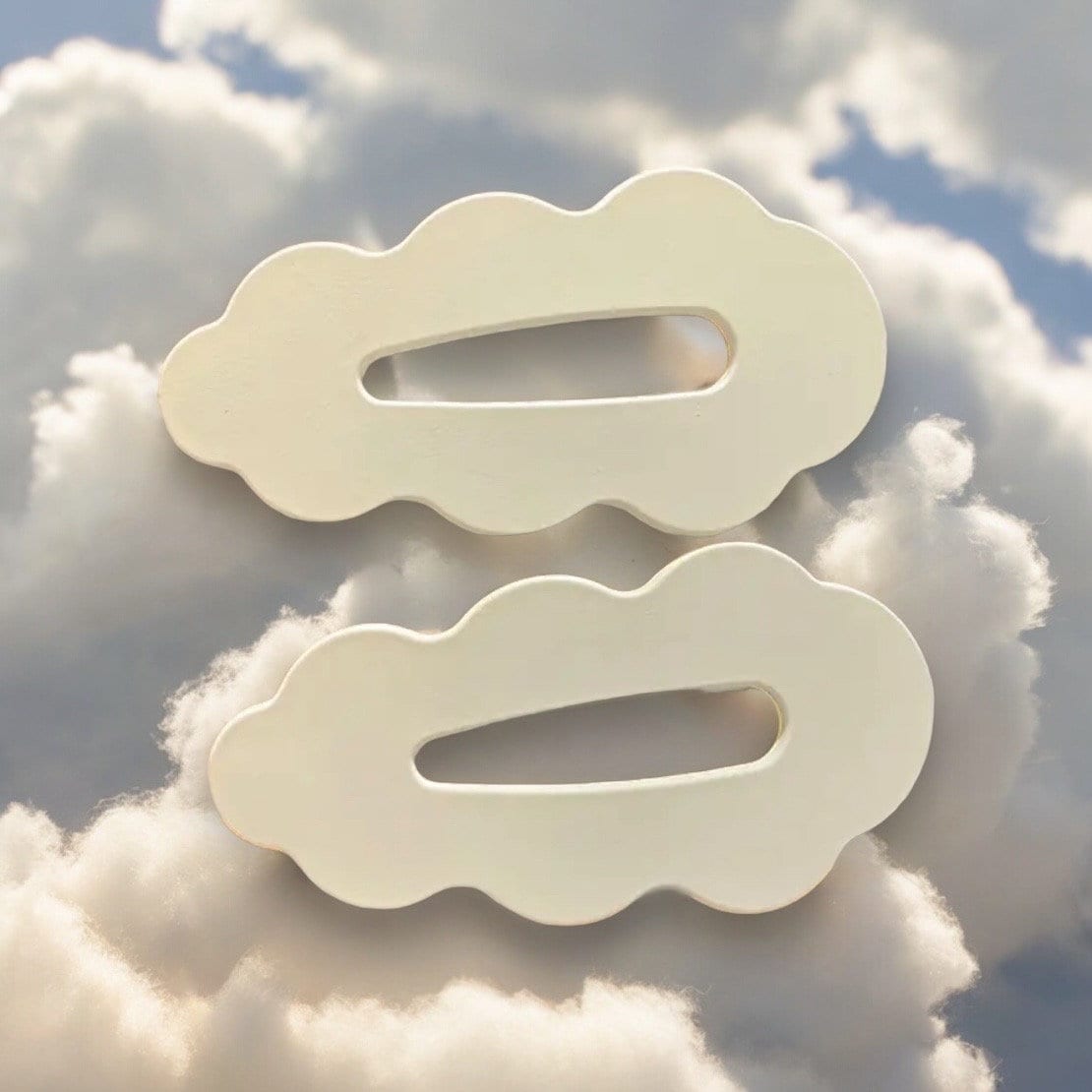 CLOUD SHAPED HAIR BARRETTES