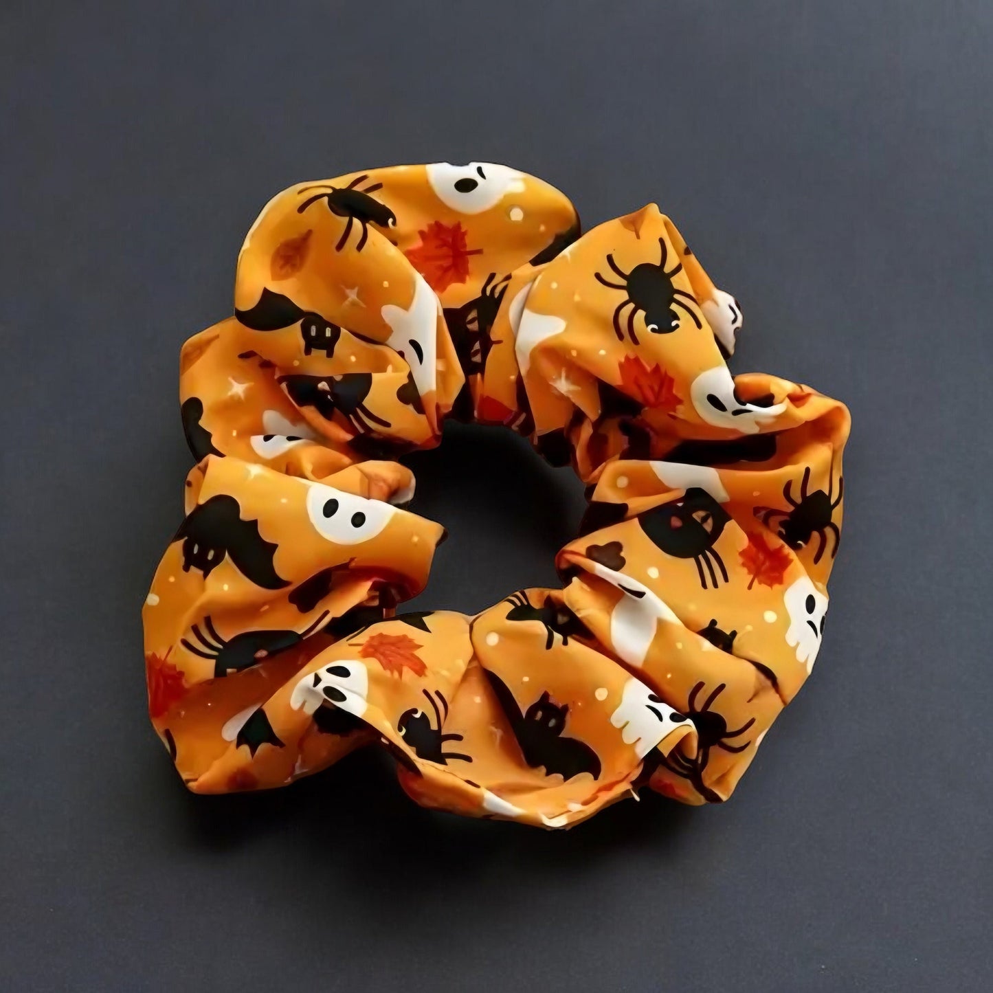 HALLOWEEN PRINT SCRUNCHIES