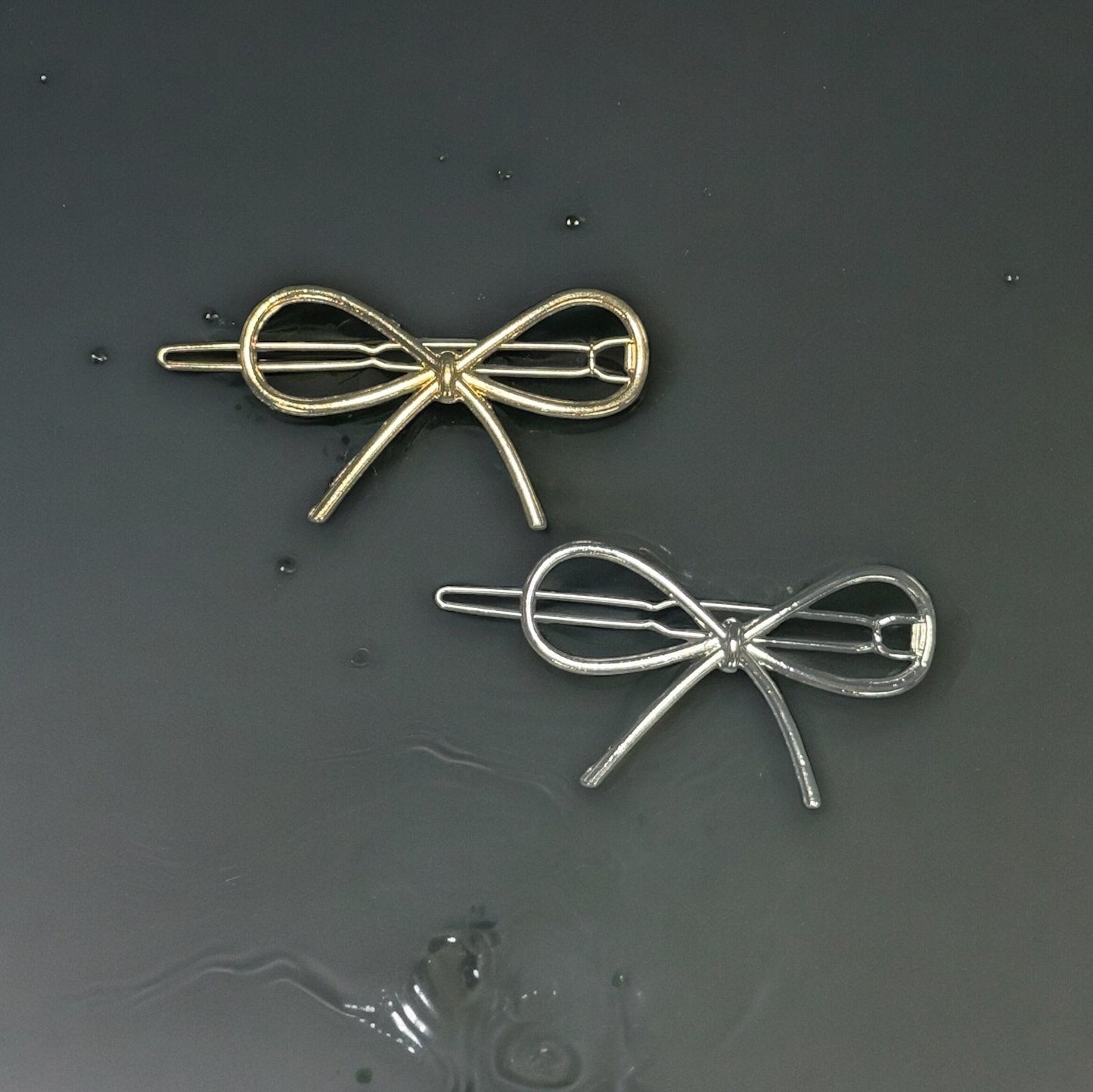 METAL BOW HAIR BARRETTES