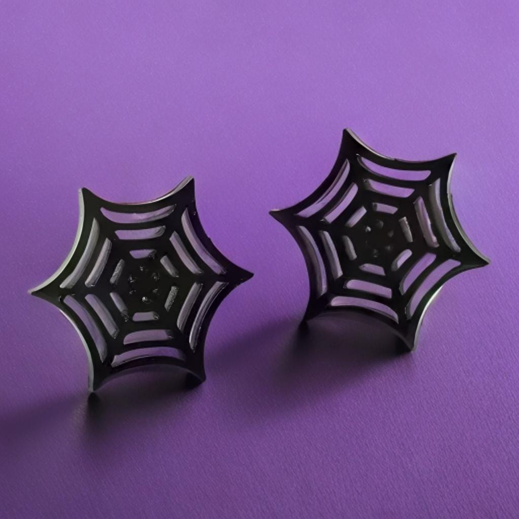 SMALL BLACK METAL SPIDERWEB STUD EARRINGS