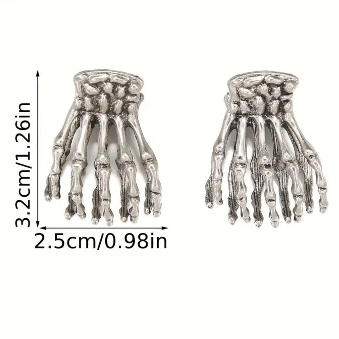 MINI SILVER SKELETON HAND CLAW CLIPS