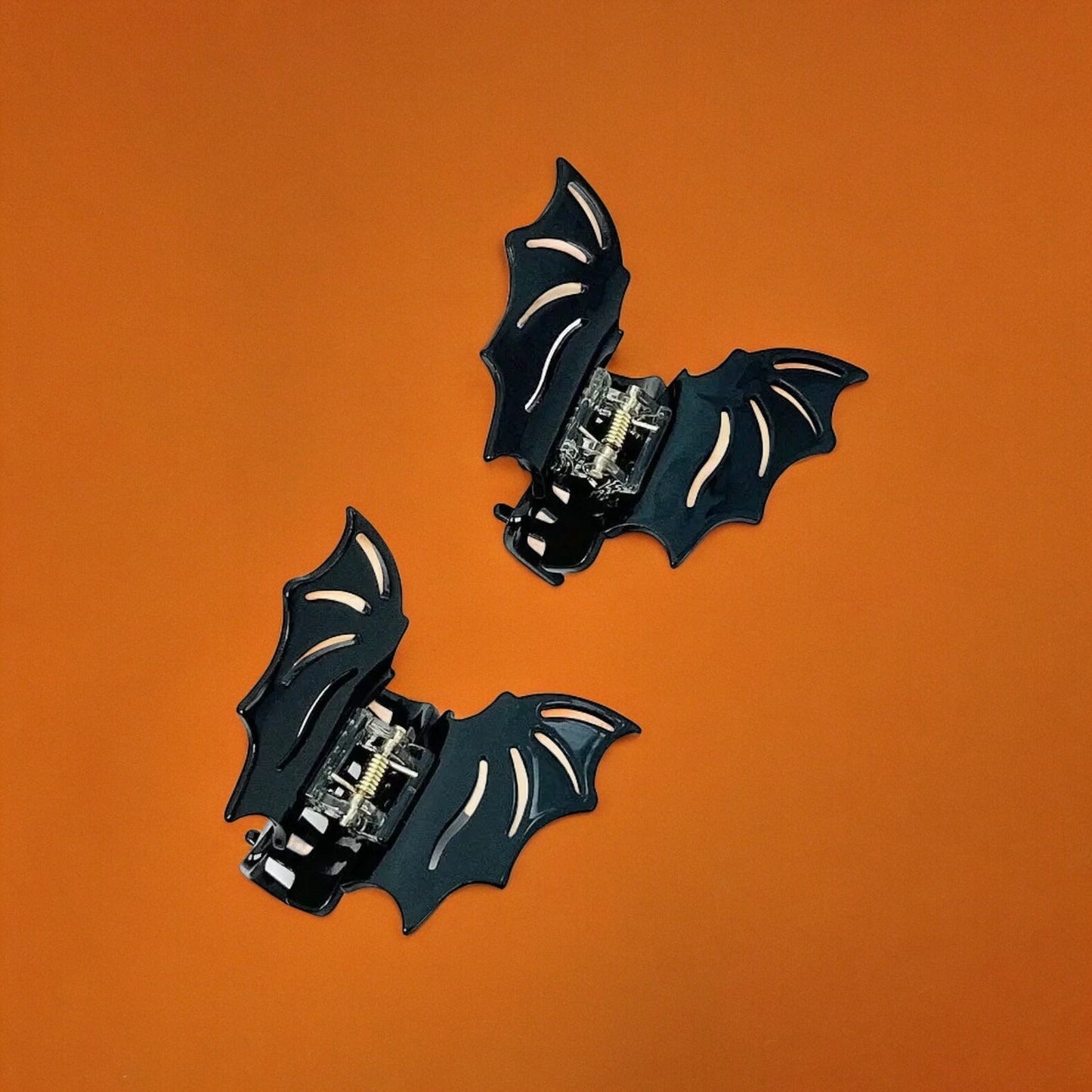 HALLOWEEN BAT CLAW CLIPS