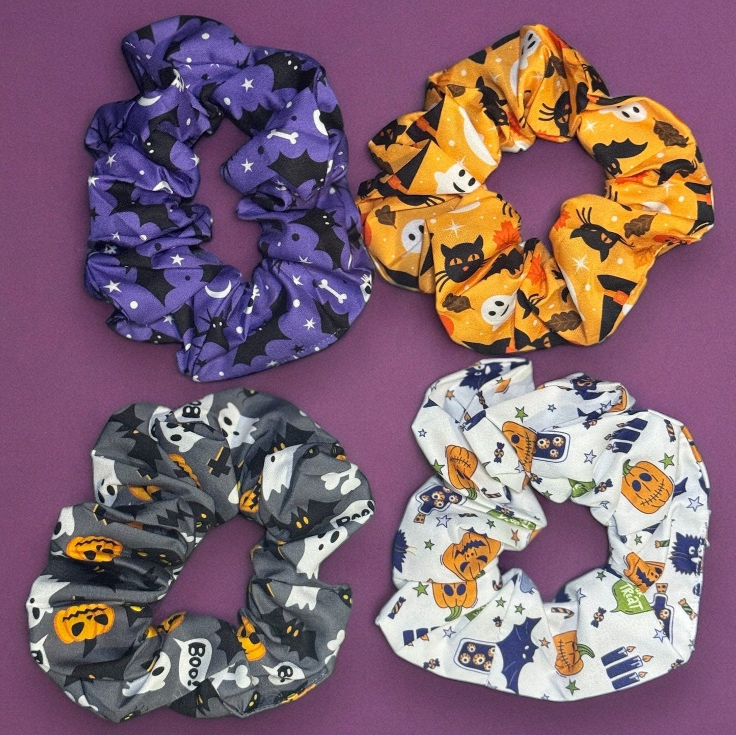 HALLOWEEN PRINT SCRUNCHIES