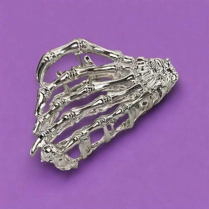 METAL SKELETON HAND CLAW CLIP